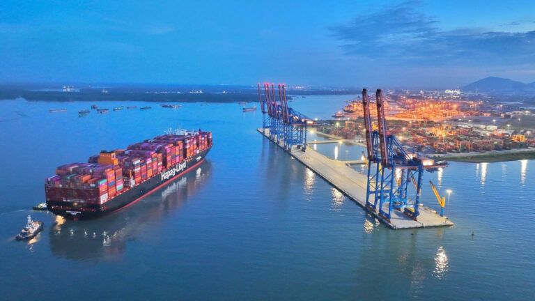 Liên minh mới Gemini – Cái bắt tay giữa Maersk và Hapag-Lloyd